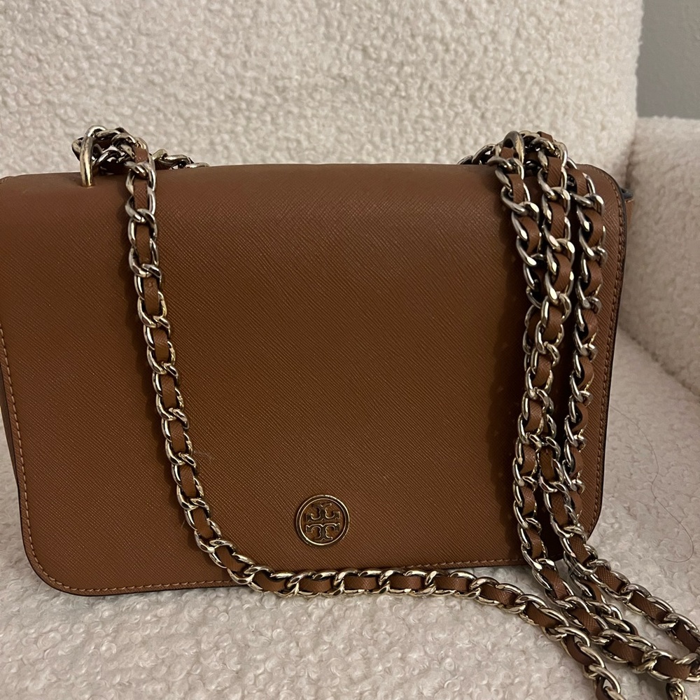 Tory burch